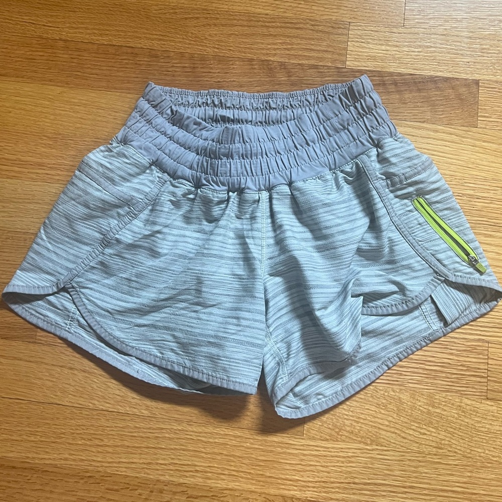 Lululemon Athletica Gray Athletic Shorts for Active Comfort